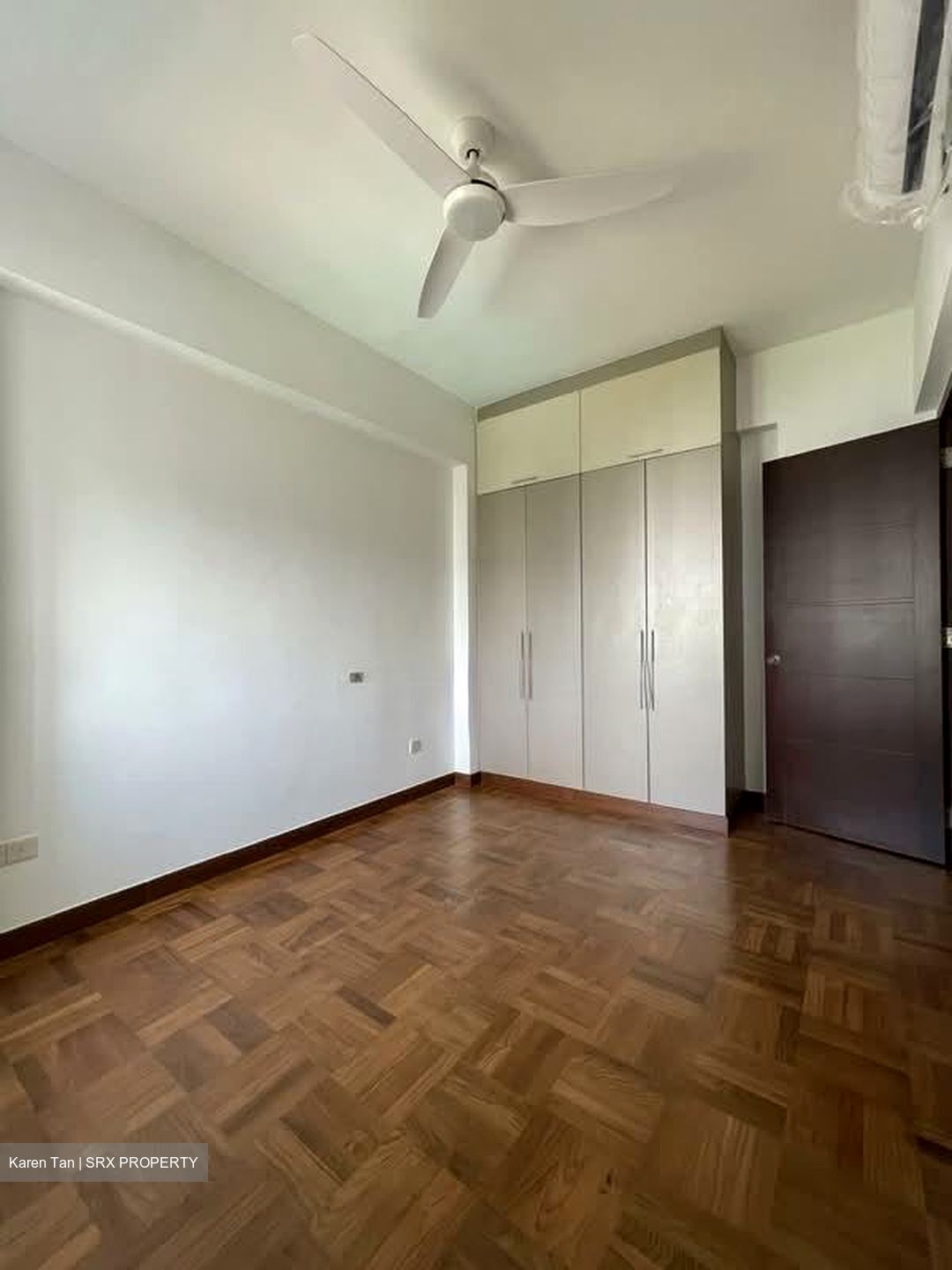 Hillington Green (D23), Condominium #571237581